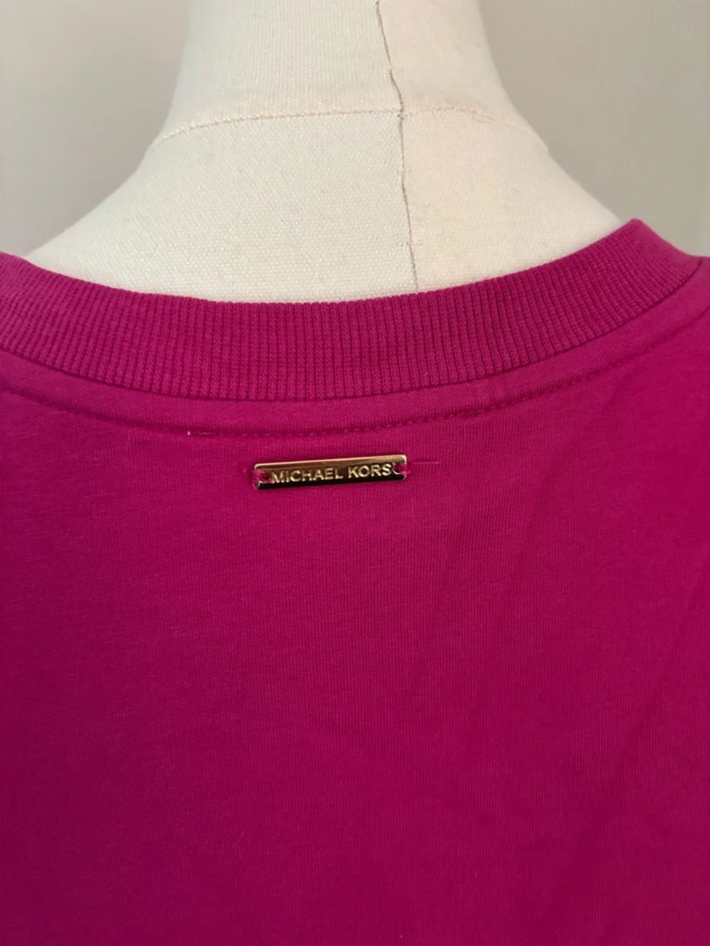 Michael Kors Hot Pink Sweatshirt with Gold MK Logo - Picture 5 of 6